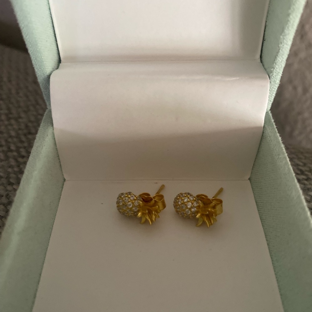 Pineapple earring
